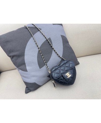 CHANEL HEART CLUTCH WITH CHAIN