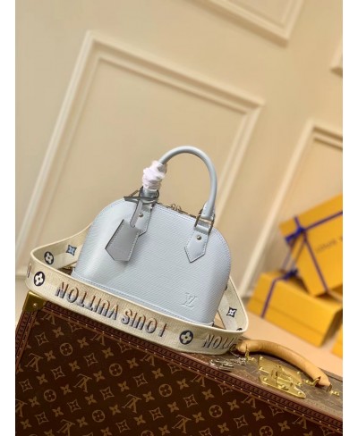 LOUIS VUITTON ALMA BB