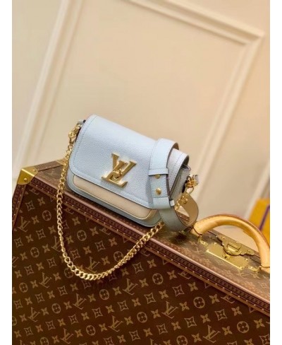 LOUIS VUITTON LOCKME TENDER