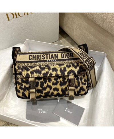 CHRISTIAN DIOR SMALL DIORCAMP BAG