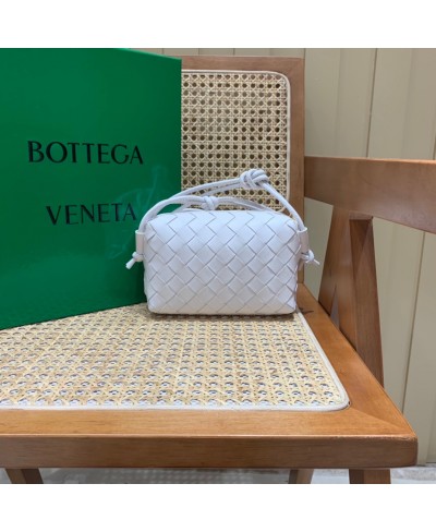 BOTTEGA VENETA LOOP