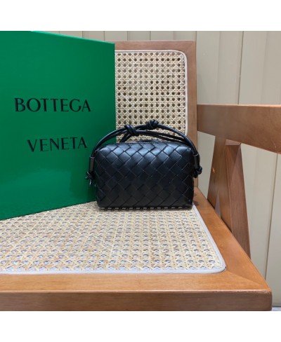 LOOP BOTTEGA VENETA