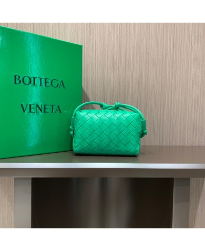 BOTTEGA VENETA LOOP