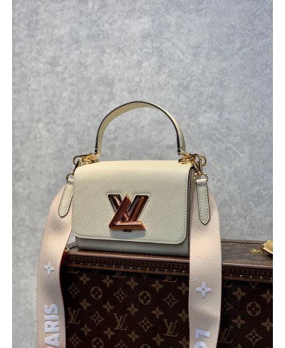 LOUIS VUITTON TWIST PM