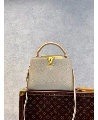 LOUIS VUITTON CAPUCINES BB