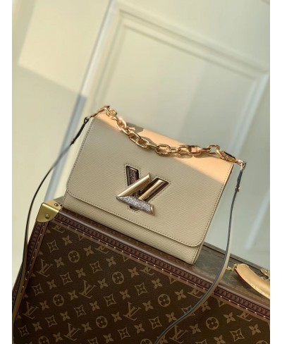 LOUIS VUITTON TWIST MM