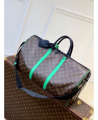 LOUIS VUITTON KEEPALL BANDOULIÈRE 50