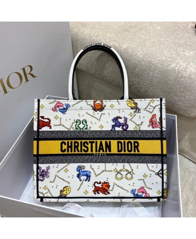 CHRISTIAN DIOR MEDIUM DIOR BOOK TOTE