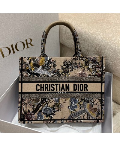 CHRISTIAN DIOR MEDIUM DIOR BOOK TOTE