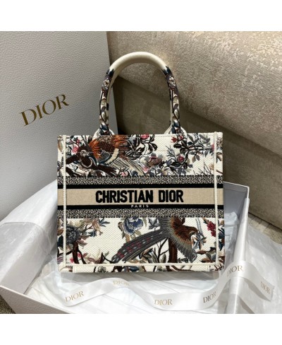 CHRISTIAN DIOR SMALL DIOR BOOK TOTE