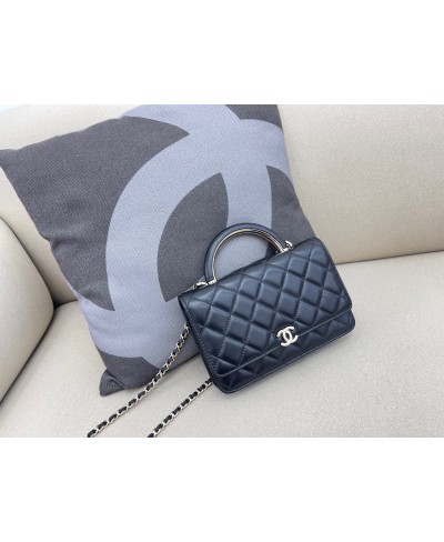 CHANEL WALLET ON CHAIN