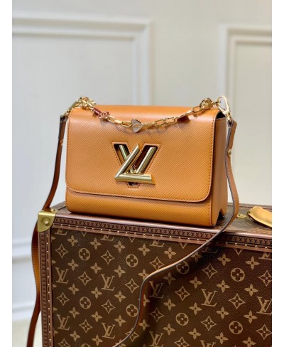 LOUIS VUITTON TWIST MM