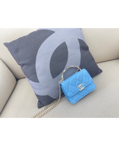 CLUTCH CON CATENA CHANEL