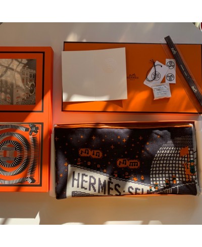 HERMES Faubourg Party scarf 100