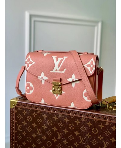 LOUIS VUITTON POCHETTE MÉTIS