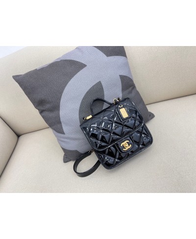 CHANEL SMALL FLAP BAG WITH TOP HANDLE