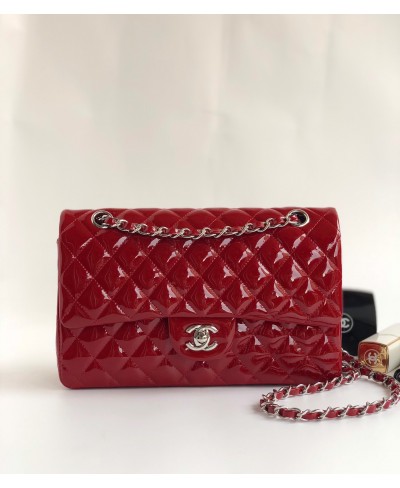 CHANEL CLASSIC HANDBAG